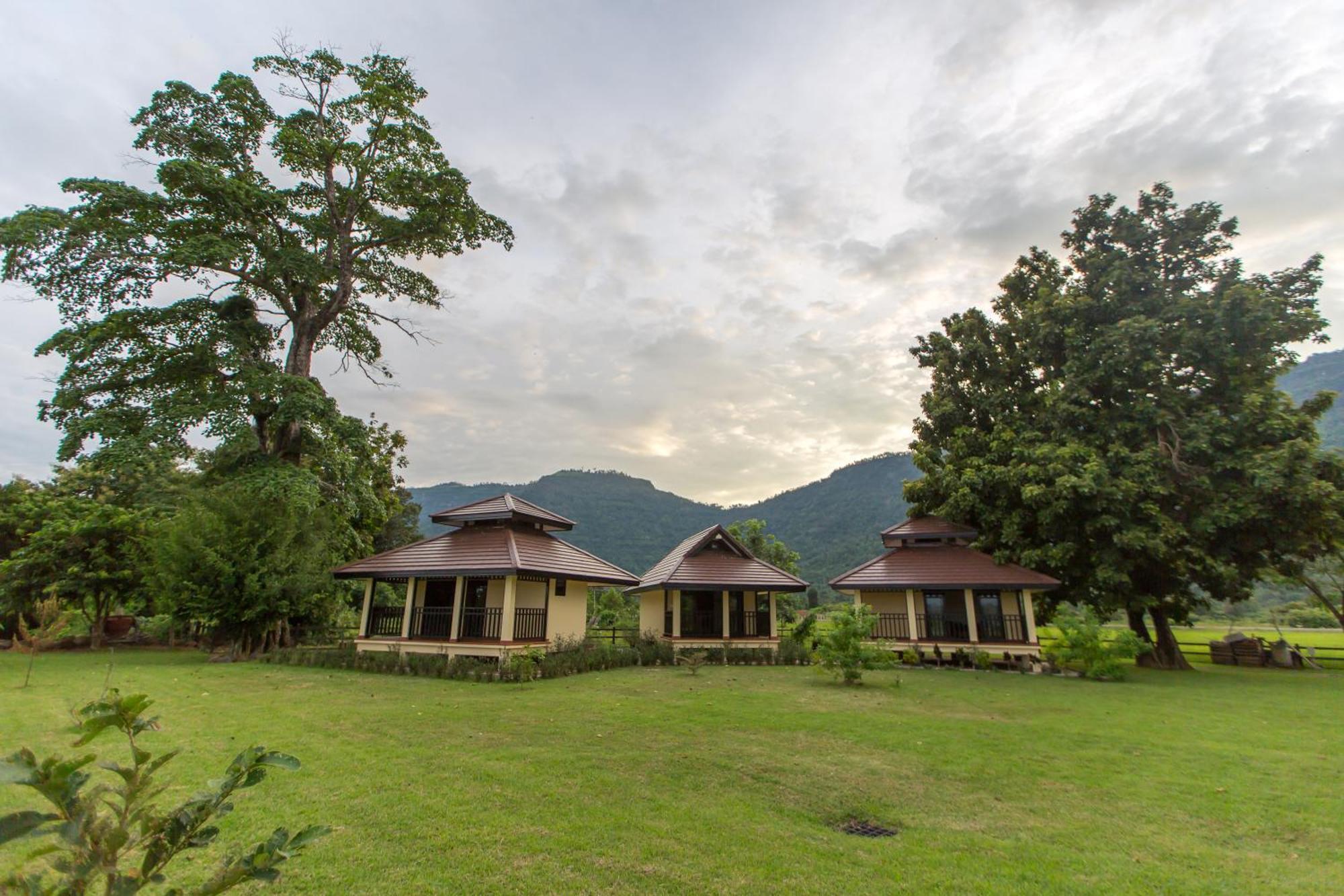 Wopakok Hotel Ban Houapakho Bagian luar foto